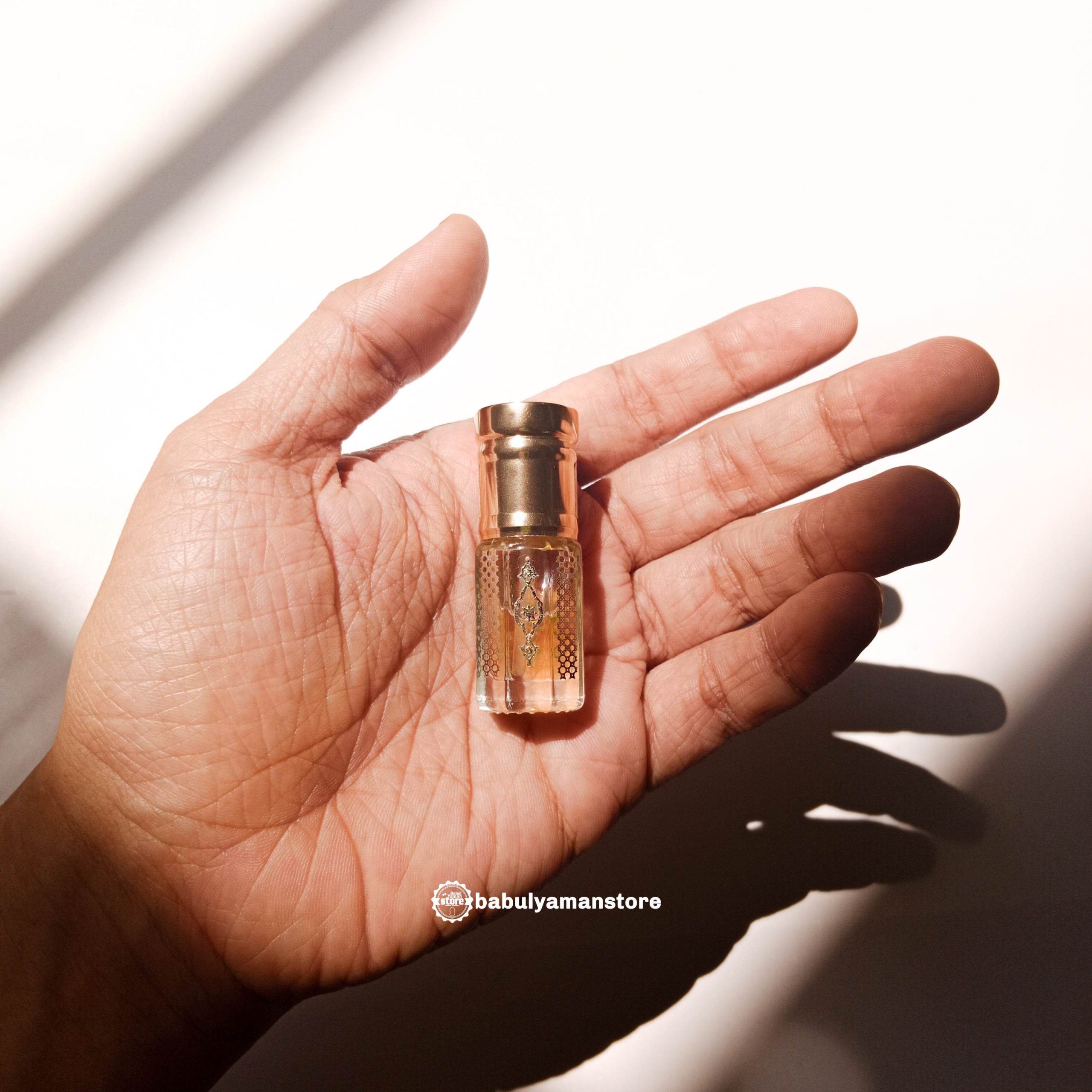 Attar Al Oudh Red Oil – Reines Duftöl, Reisegröße, Für Pulsstellen